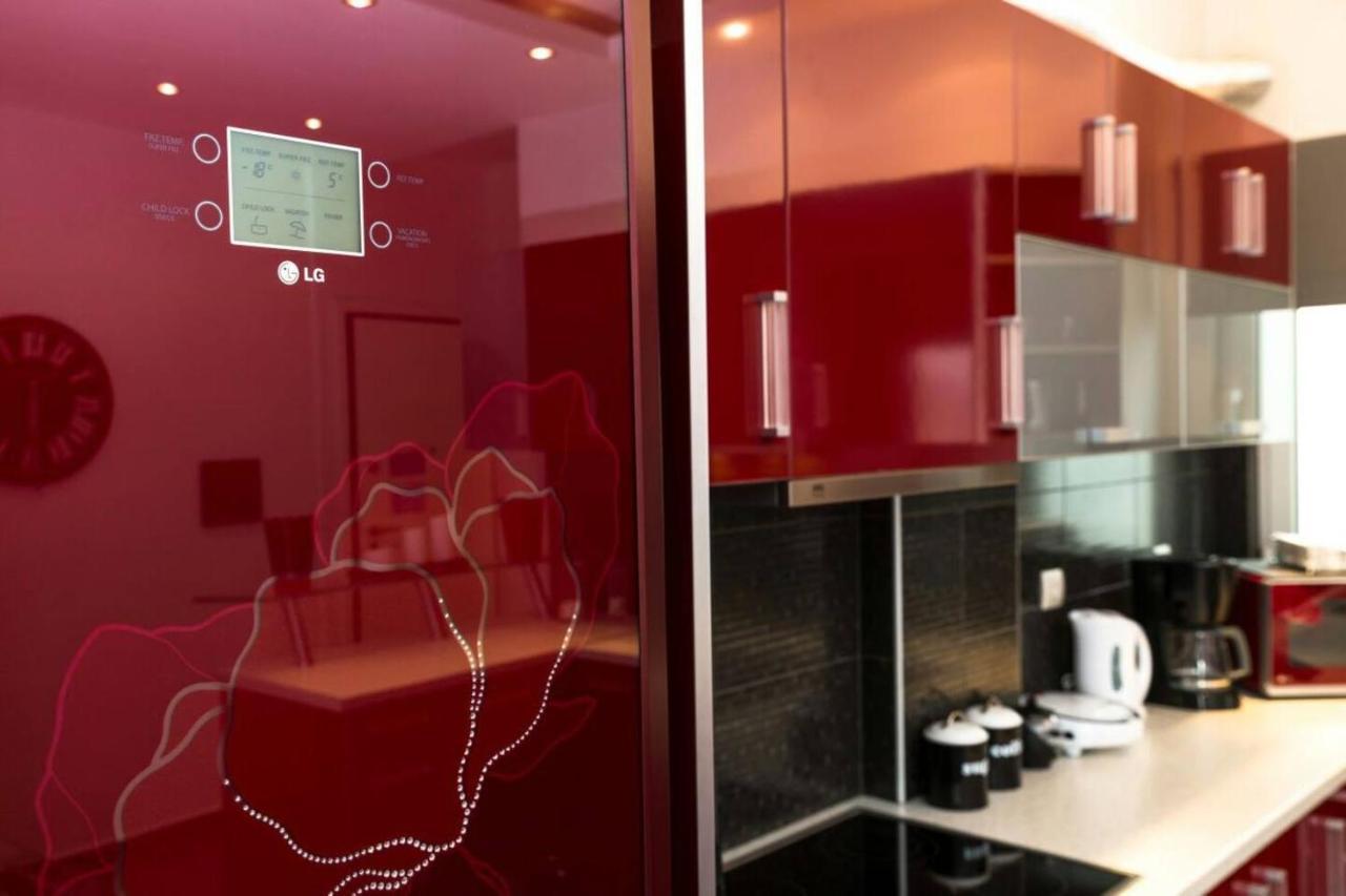 Apartament Renovated Flat With Acropolis View Ateny Zewnętrze zdjęcie