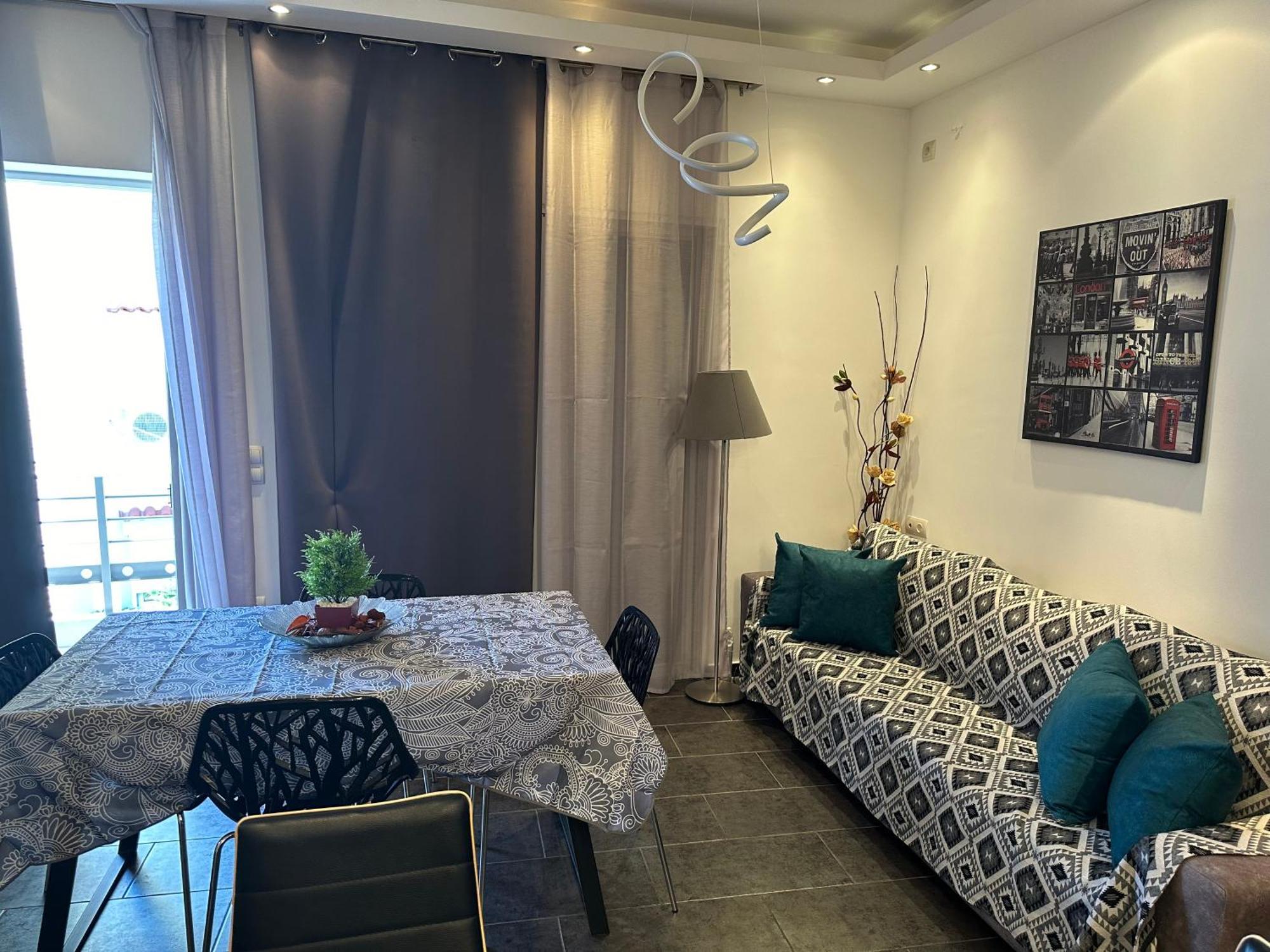 Apartament Renovated Flat With Acropolis View Ateny Zewnętrze zdjęcie